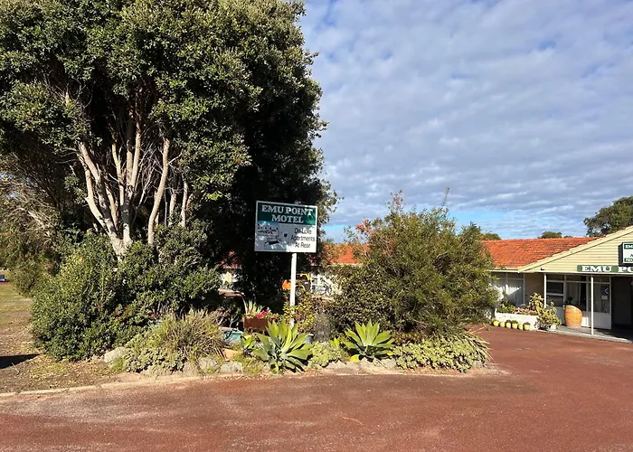 Emu Point Motel