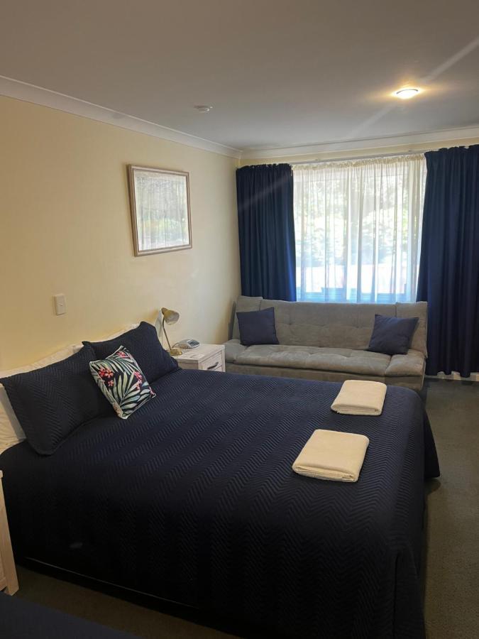 Emu Point Motel