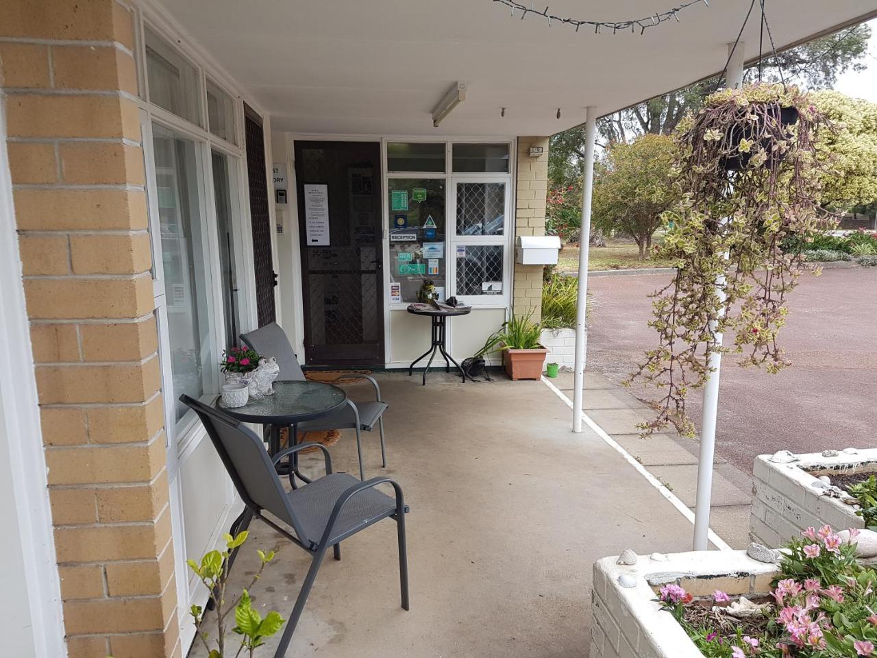 Emu Point Motel Albany