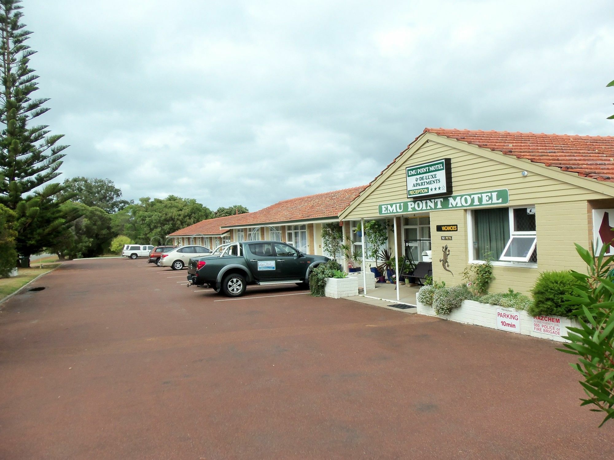 Motel Emu Point